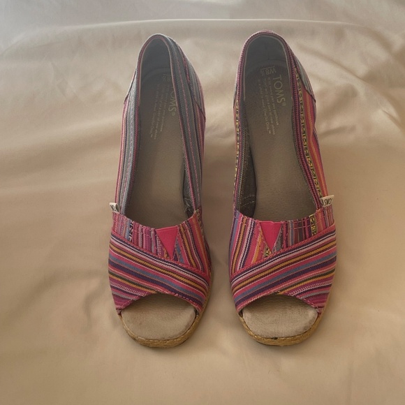 Tom’s wedge sandals - Picture 2 of 2